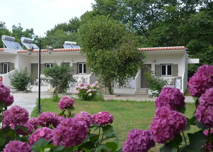 Elizabeth * Platanias (Skiathos)