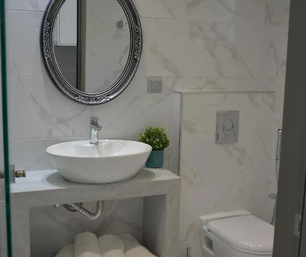 Elizabeth * Platanias (Skiathos)