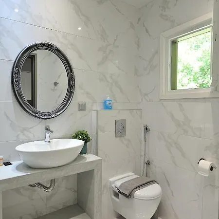 Elizabeth Apartament Platanias (Skiathos)